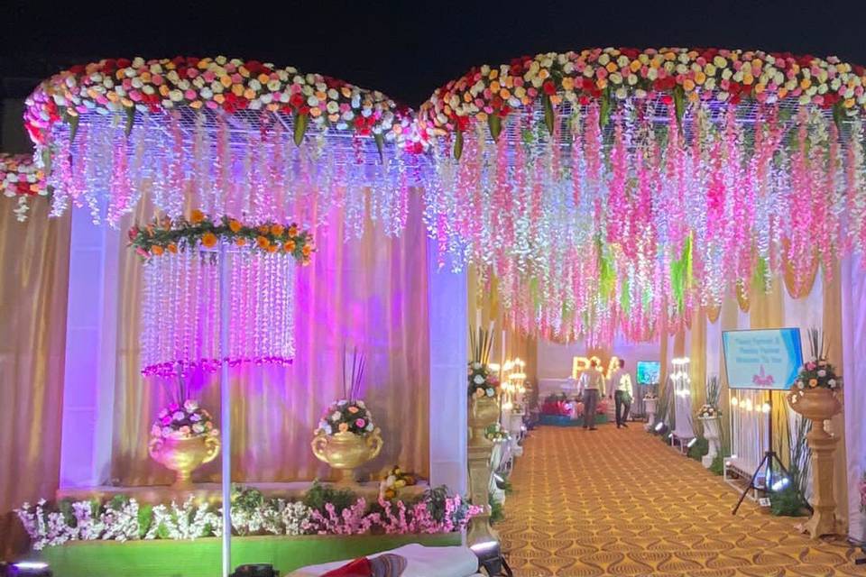 Entrance decor