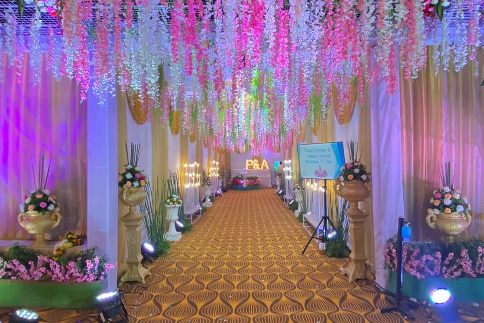 Entrance decor