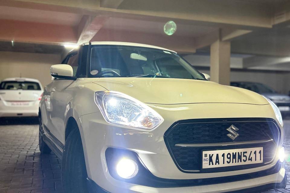 Base weddimng car