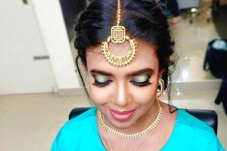 Aura Makeup Artistry By Amreen, Bangalore
