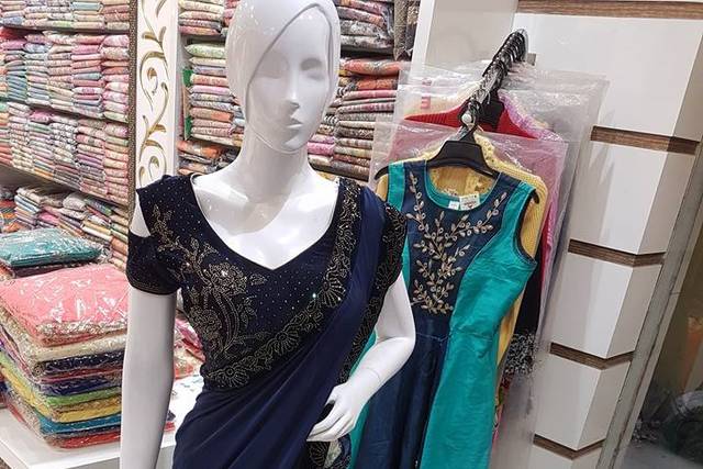 Aggarwal Saree Tateri Wale, Shahdara, Preet Vihar, New Delhi, , - magicpin  | March 2024