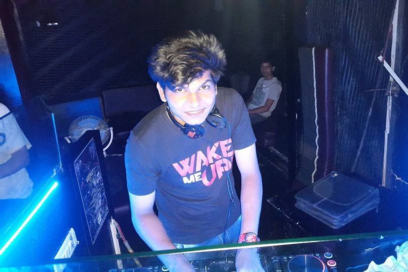 DJ Raesz
