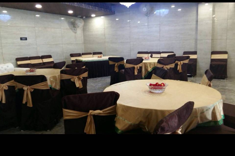 Banquet Seating