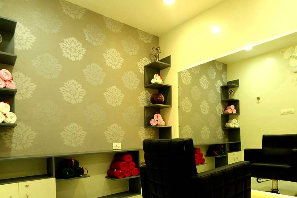 Waves Hair & Beauty Salon