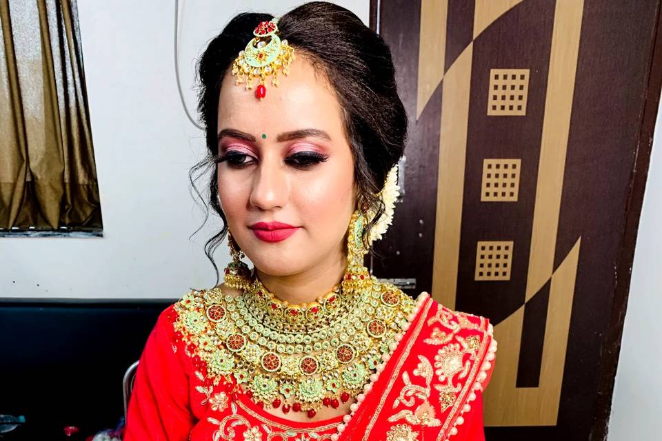 Bridal makeup