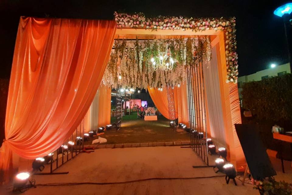 Entrance decor