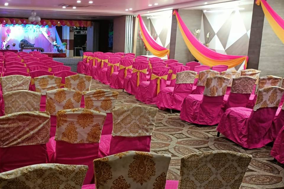 Banquet hall