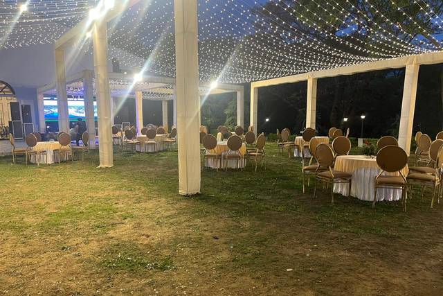 Lawn area