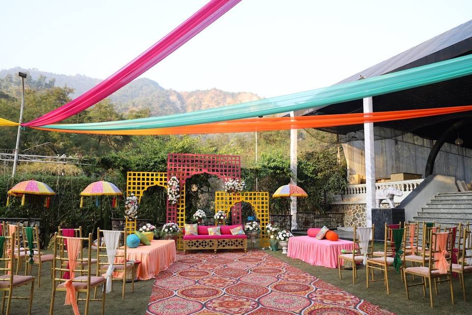 MEHANDI LAWN SET