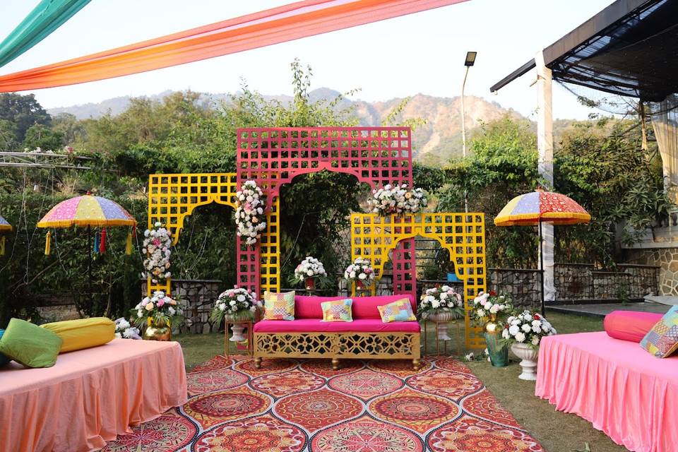 MEHANDI LAWN SET