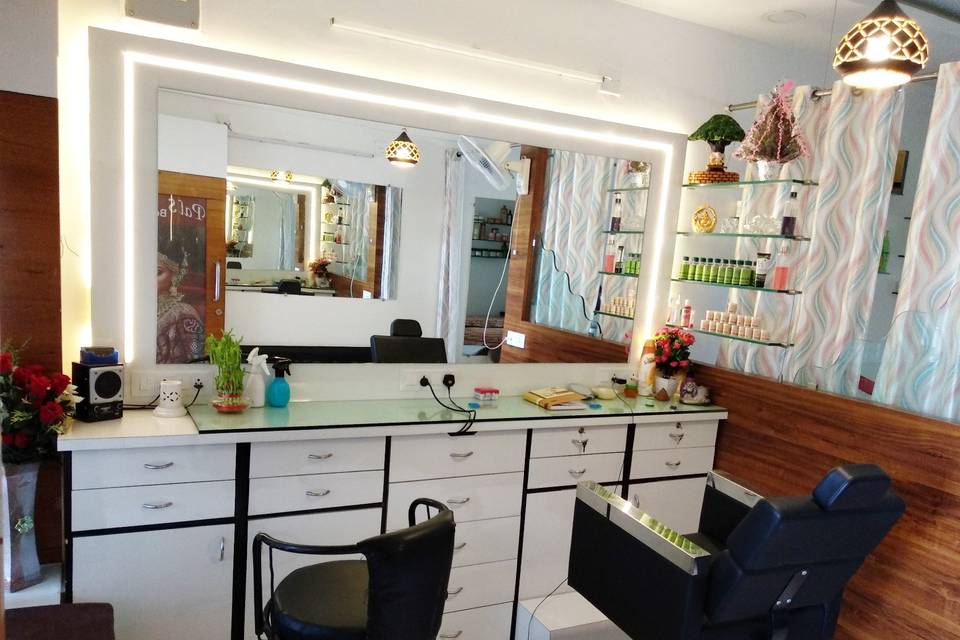 Salon