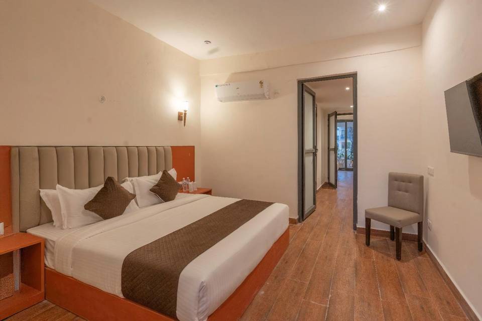 Accommodation