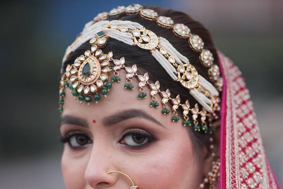 Bridal makeup