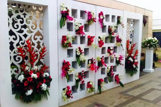 Dhanraj Caterers & Decorators