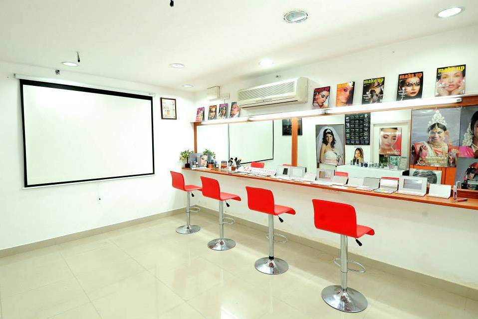 Salon space