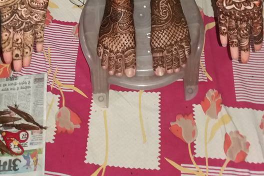 Mehendi designs