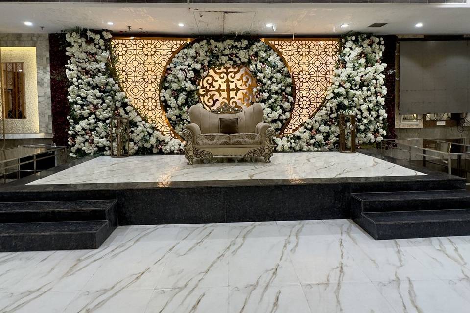 Banquet hall