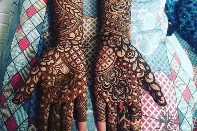 Henna By Rahila