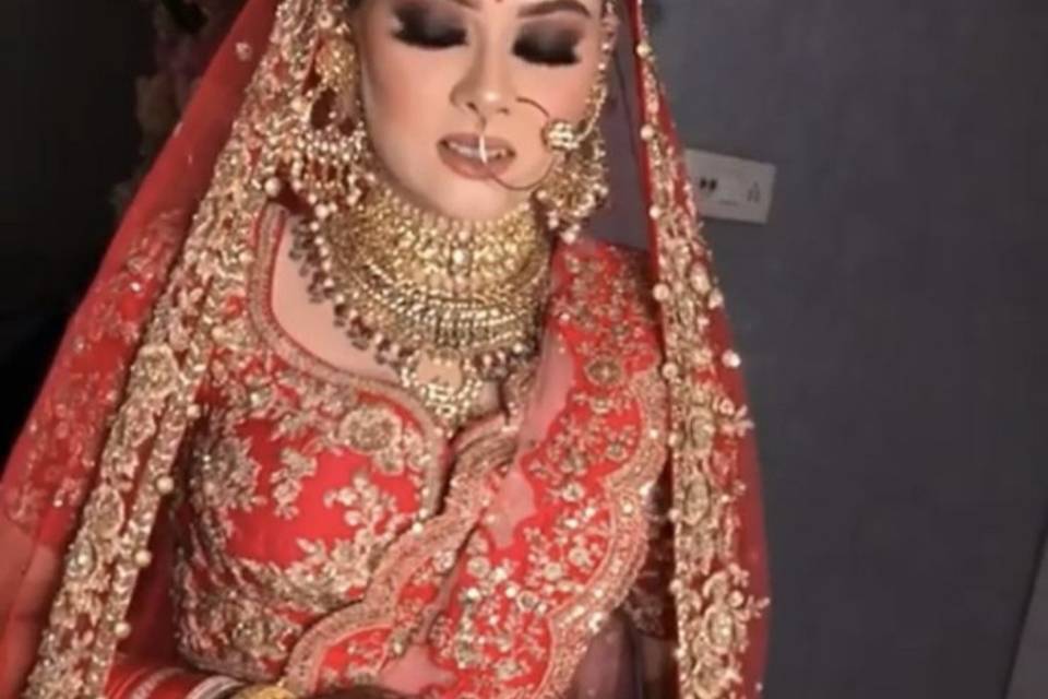 Bridal makeup