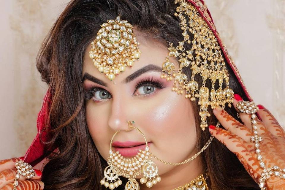 Bridal makeup