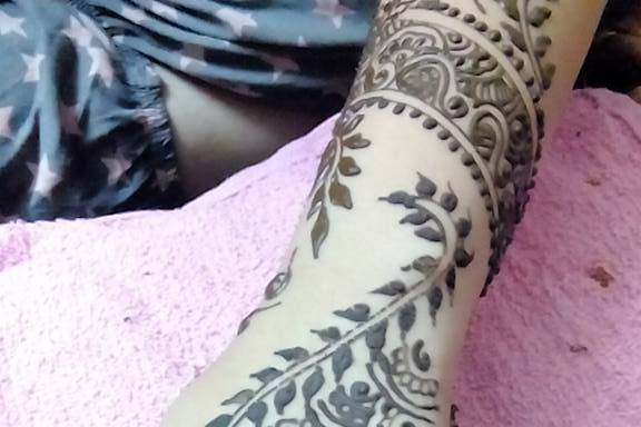 Mehndi Class 4 in Urdu/Hindi _ How to learn Online Mehndi Class for  Beginners _ Mehndi Class 2020 - YouTube