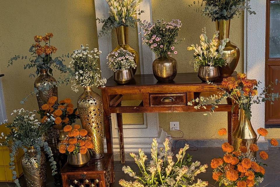 Entrance Decor