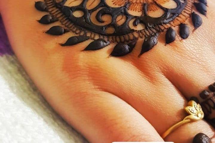 Mehndi design