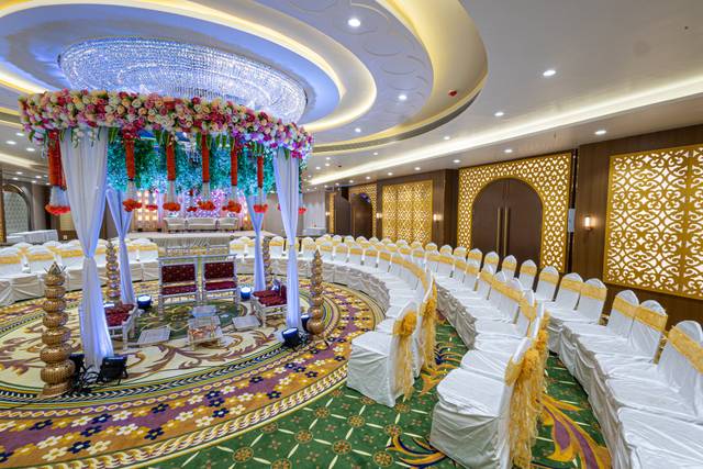 Banquet hall