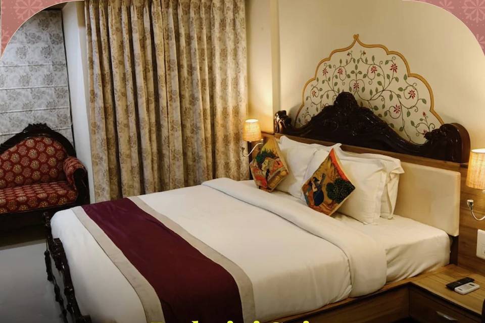 PADMINI SUIT ROOM