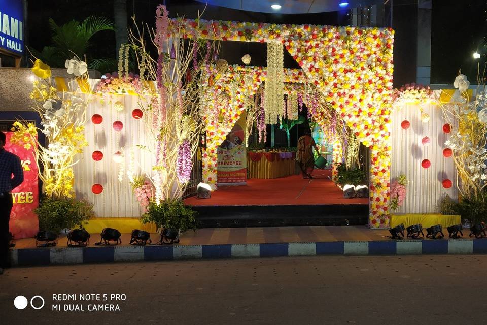Entrance decor