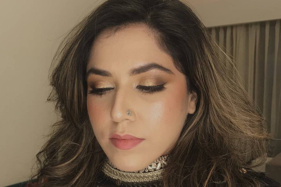 Party makeup