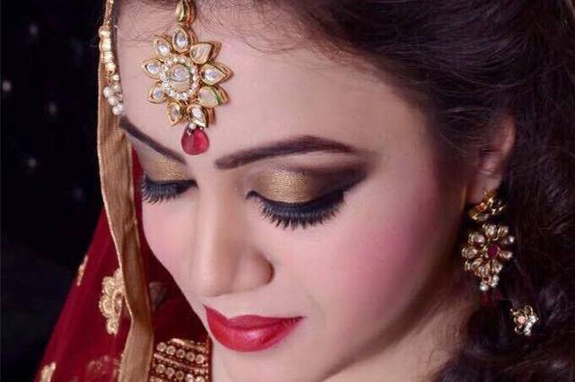 Bridal makeup