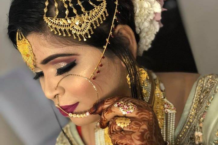 Bridal makeup