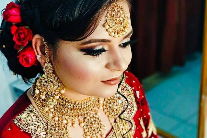 Bridal makeup