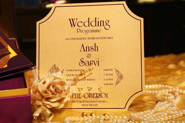 Voguish Wedding Invitations