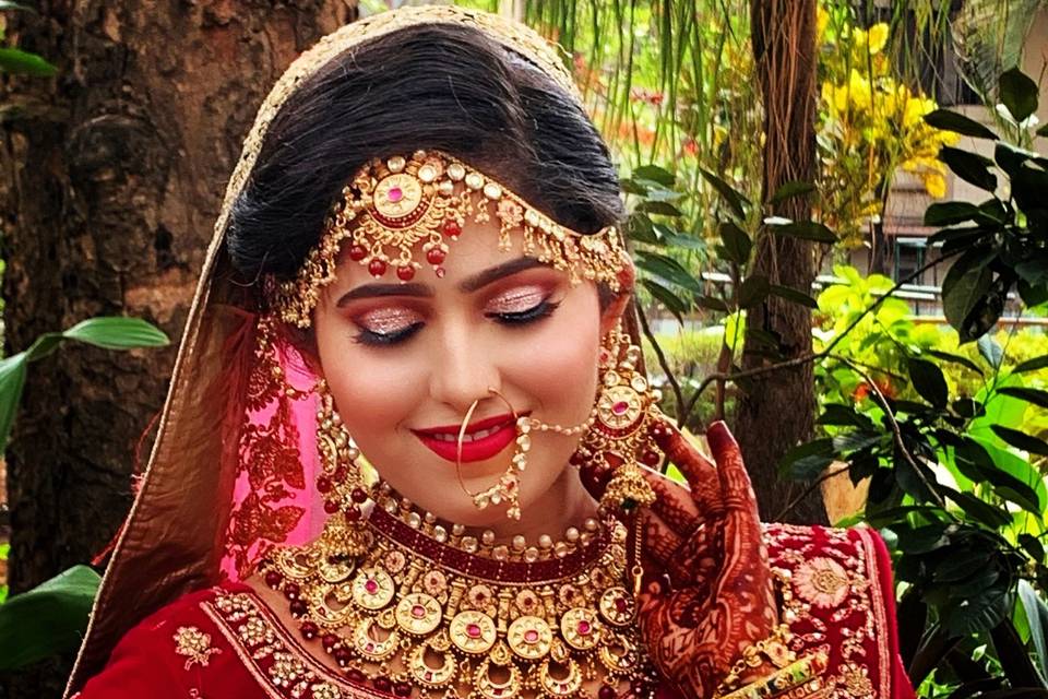 Bride Dimple