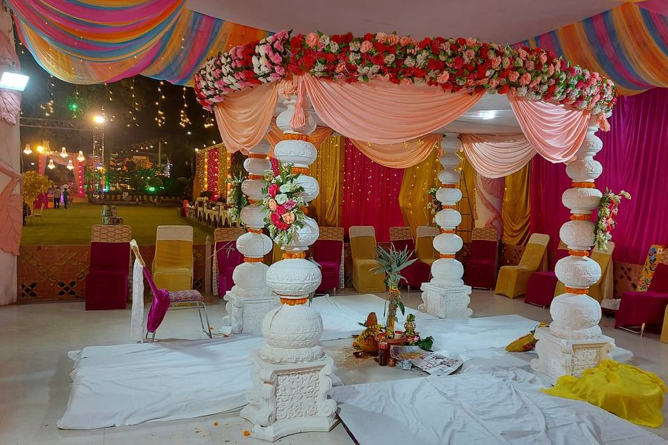 Mandap-Lawn