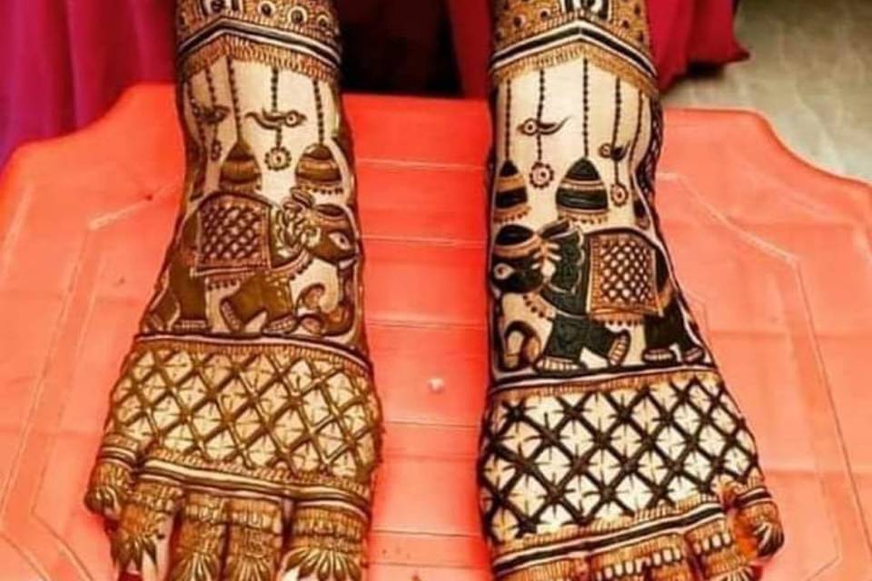 Bridal Mehandi legs