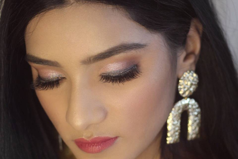 Party makeup