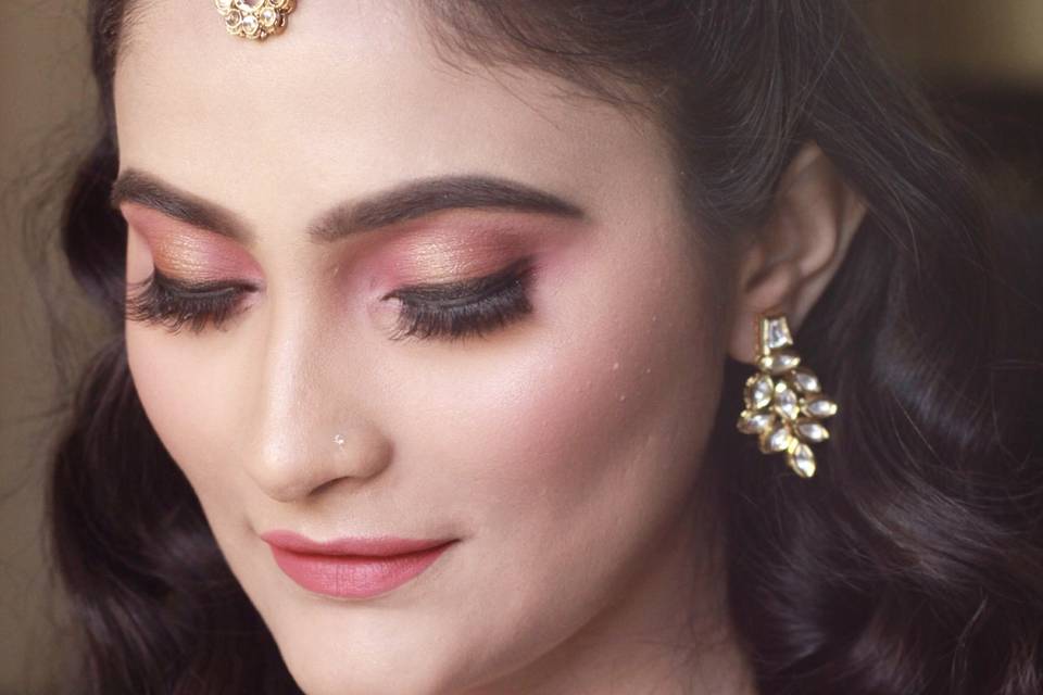 Party makeup