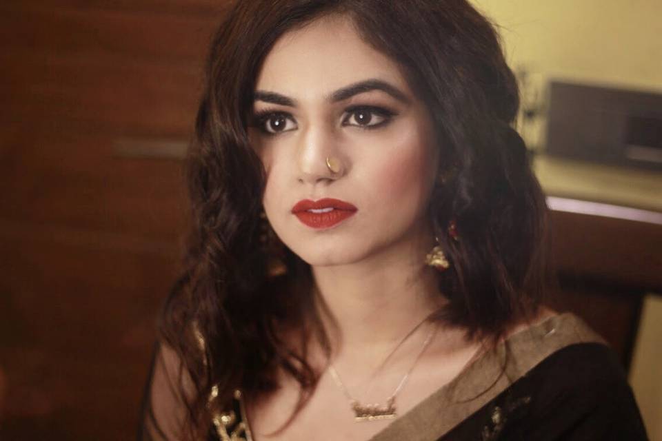 Party makeup