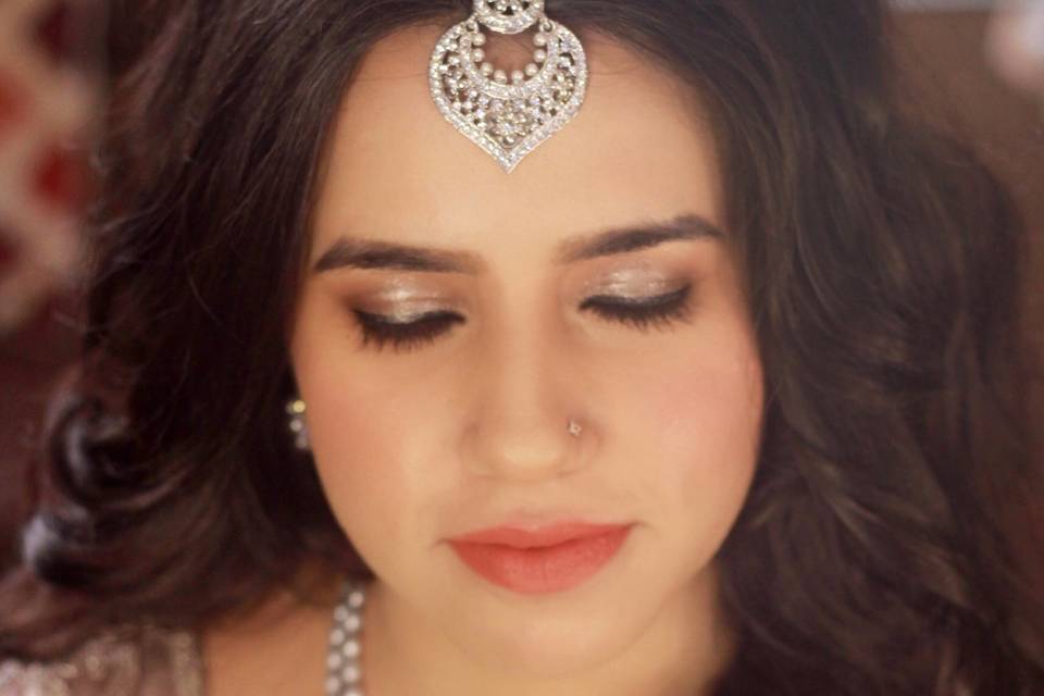Party makeup