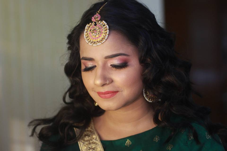 Party makeup