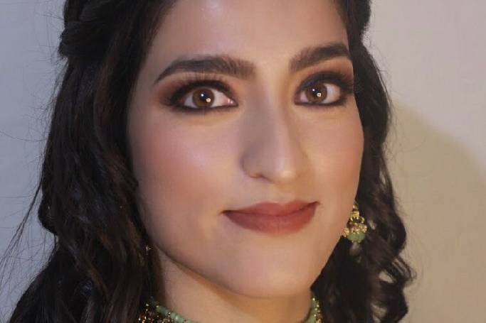 Party makeup