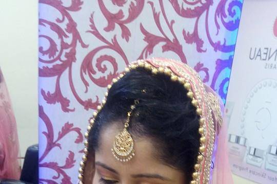 Bridal makeup