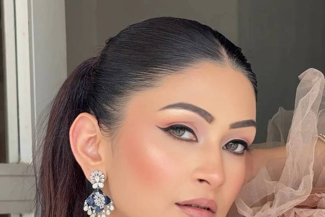 Party makeup