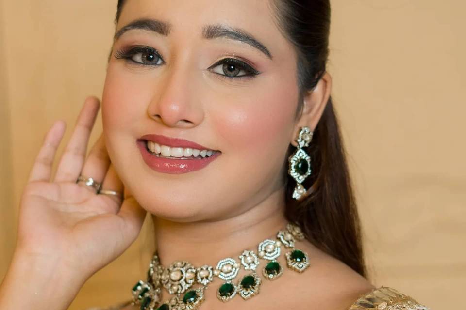 Party makeup