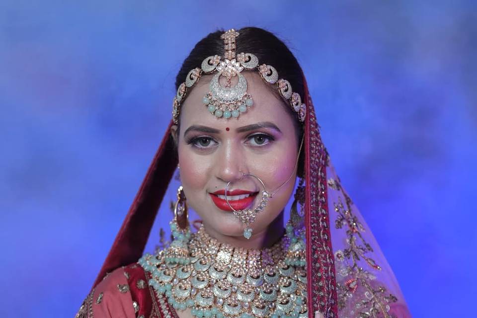 Bridal makeup