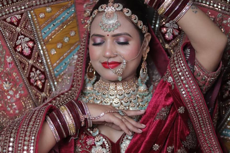 Bridal makeup