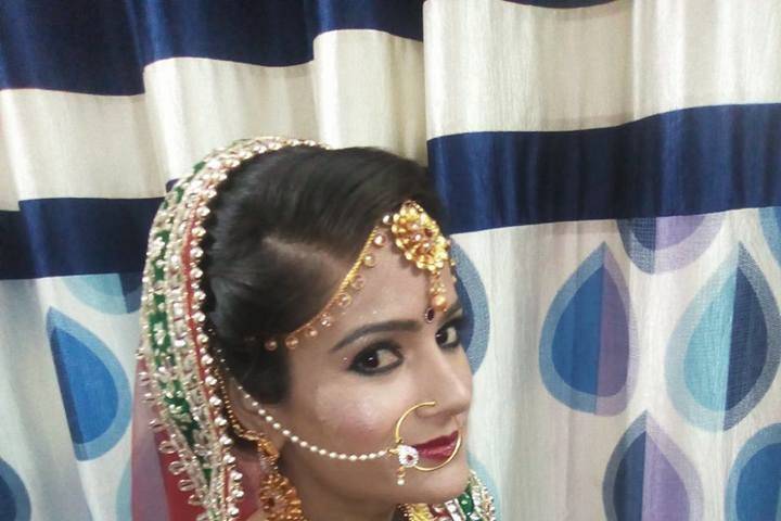 Bridal makeup